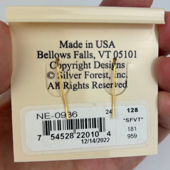 Silver Forest Green Abalone dangle earrings 18K on Surgical Steel - Picture 3 of 3